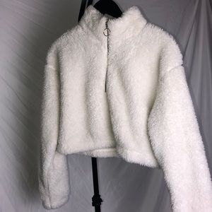 White cropped pullover